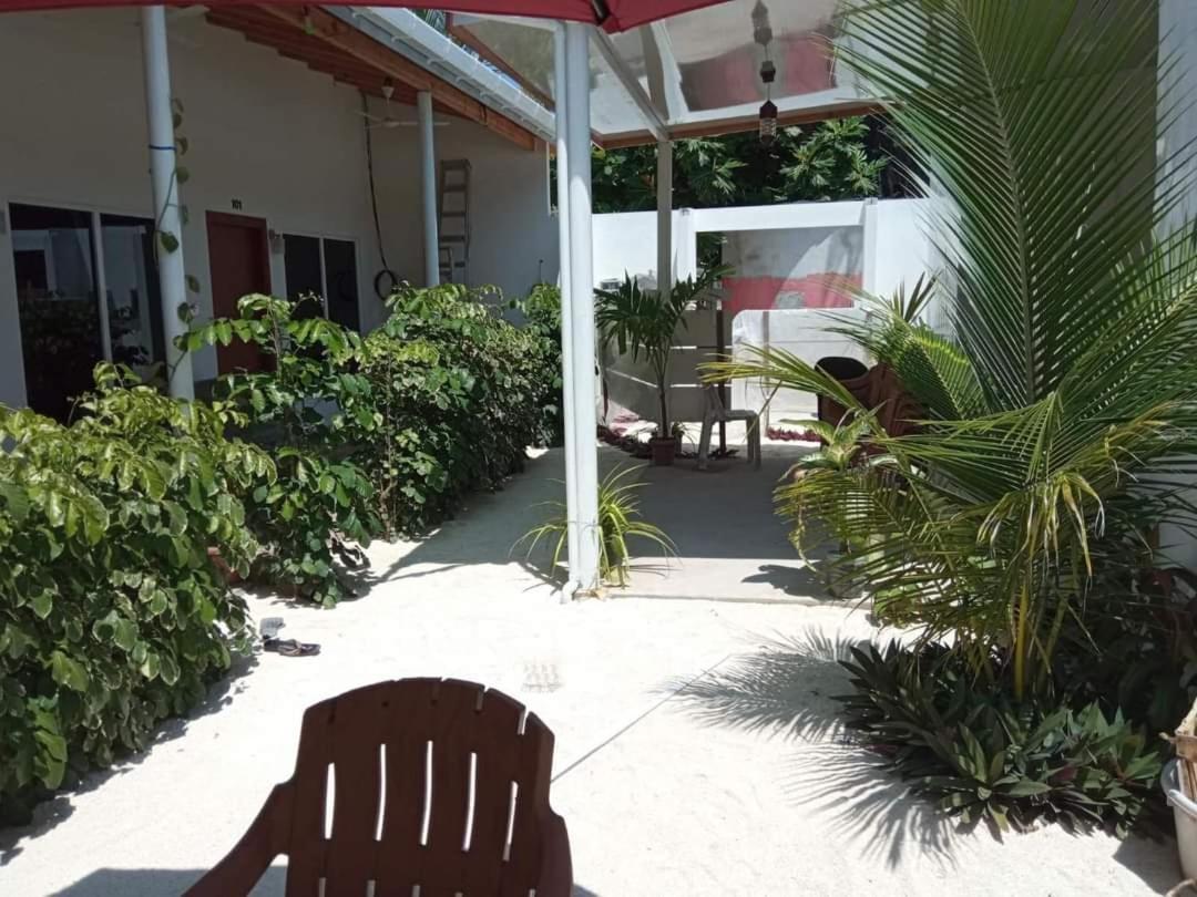 Thoddoo Garden Inn Exterior photo